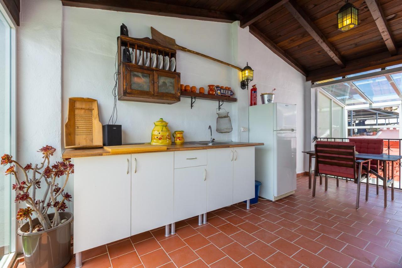 Casa Randonneur, Traditional Townhouse In Alora. Holiday home Alora
